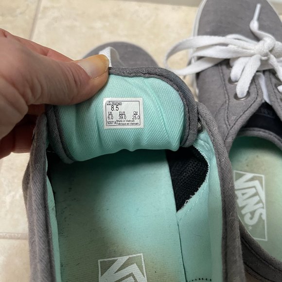 Women's Vans Authentic Sneaker Shoe, Size 8.5, runs large, Pewter/Blue Grey - Picture 4 of 9